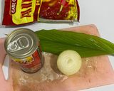 Foto langkah ke 1 dari resep Sarden Daun Kunyit.