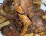 Une image de l'étape 3 de Foie de poulet aux pommes de terre et oignon.