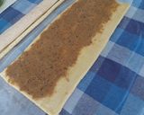 A picture of step 14 of Mini Hazelnut and Walnut Praline Piononos with Pastry Cream.