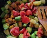A picture of step 2 of Ghar ki Assamese Vegetable Thaali.