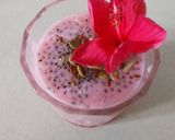 A picture of step 3 of Gond-Rose Shake.