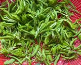 Hình bước làm 1 của món Canh Đầu Thu Nấu Lá Me