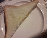 A picture of step 4 of Malai sandwich.
