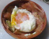 Foto del paso 5 de la receta: Salmón relleno de huevo poché y aguacate