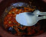 A picture of step 3 of South Indian style egg rice.