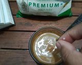 Foto langkah ke 6 dari resep Hot Milk Coffee.