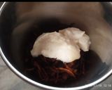 A picture of step 1 of Paneer Lifafa.