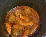 A picture of step 6 of Creamy tomato pasta / meatballs.