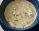 கிரீம் ஆப் மஷ்ரூம் சூப் (Cream of mushroom soup) ரெசிபி ஸ்டேப் 6 புகைப்படம்