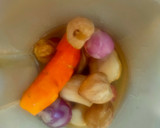 Foto langkah ke 1 dari resep Ayam Jamur.