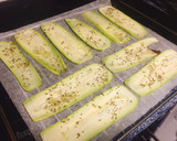 Foto del paso 1 de la receta: Rollitos de Calabacín rellenos de Salmón ahumado