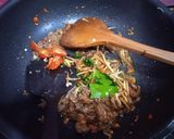 รูปขั้นตอนการทำที่ 3 ของ เนื้อวากิว,สปาเกตตี,ผัดขี้เมา,ไข่ดาว - คีโต