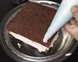 A picture of step 11 of New Year chocolate Cake 2023.