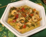 Une image de l'étape 18 de Crevettes sauvages aux poivrons, champignons et épices.