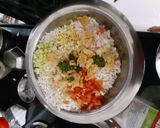 A picture of step 3 of Sukha bhel.