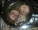 Foto del paso 6 de la receta: Hamburguesas con salsa de champiñones