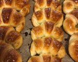 Foto del paso 12 de la receta: Medialunas de manteca