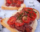 Une image de l'étape 4 de Bruschettas bœuf mozzarella tomates cerises 🍅.