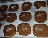 Foto langkah ke 7 dari resep Biskuit coklat mudah & sederhana anti gagal.