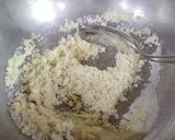 A picture of step 4 of Daney Daar Sugi ka Halwa.