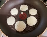 Gambar langkah 2 resipi Lovely Pancake.