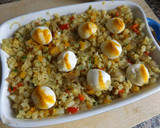 Foto del paso 3 de la receta: Pastel de coliflor y pimientos con bolitas de mozzarella a la cúrcuma