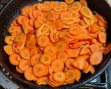 Foto del paso 4 de la receta: Colita de cuadril en escabeche