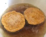 A picture of step 2 of Tikhi puri.