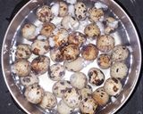 Foto langkah ke 1 dari resep Sate Pindang Telur Puyuh.
