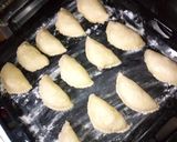 A picture of step 5 of Meat pie.
