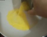 A picture of step 4 of Penko Chicken Cups, Scrambled Egg Salad.