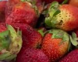 A picture of step 2 of Strawberry Jam.