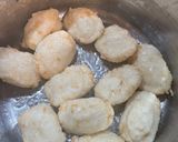 Foto langkah ke 4 dari resep Gemblong Tepung Ketan Balur Gula Pasir.