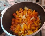 Foto del paso 3 de la receta: Sopa crema de calabaza en cacerola