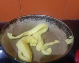 Foto langkah ke 5 dari resep Martabak manis kacang.