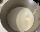 A picture of step 3 of Matcha (green tea) panna cotta.
