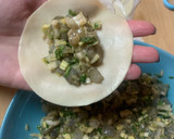 Foto del paso 3 de la receta: Gyozas de langostinos y jengibre