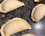 Foto del paso 7 de la receta: Empanadas Rellenas de Lentejas