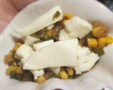 Foto del paso 3 de la receta: Empanadas de choclo con queso