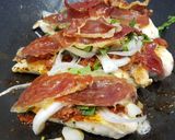Foto del paso 3 de la receta: Pizza con base de pollo sin horno low carb