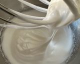 A picture of step 4 of Chocolate Espresso Dacquoise.
