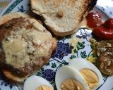 A picture of step 18 of Homemade Beef Burgers.