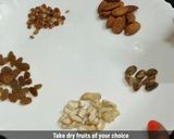 A picture of step 4 of Lauki ka Halwa.