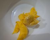 Foto langkah ke 1 dari resep Round Sugar Butter Cookies.