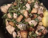 A picture of step 5 of California Farm Tuna & Green Beans in Butter.