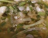 รูปขั้นตอนการทำที่ 6 ของ น่องไก่ต้ม /Boil chicken leg with ginger sauce