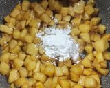 Foto del paso 2 de la receta: Tarta crumble de manzana o apple crumble pie 🍎