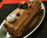 Une image de l'étape 9 de Bûche mascarpone chocolat et cacahuète caramélisées.