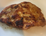 Foto del paso 3 de la receta: Pechuga de pollo a la plancha ❤️ servida con champiñones salteados con vegetales y jugo de limón 💝
