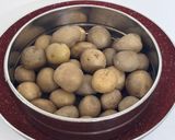 A picture of step 2 of Spicy, Flavorful & Super Tasty Kathiyawadi Lasaniya Batata.